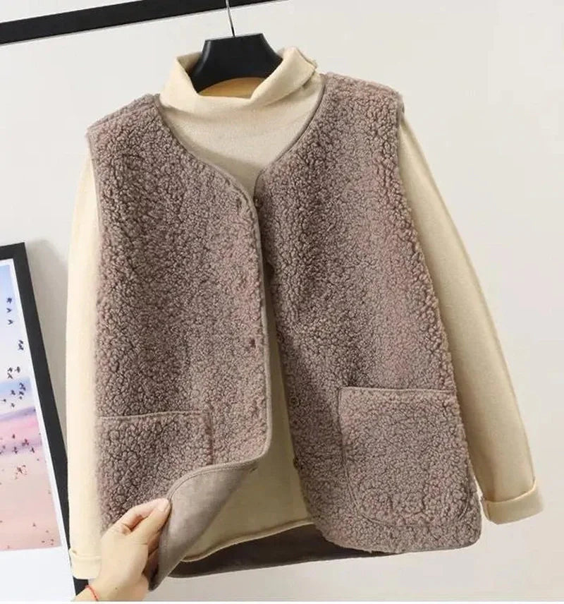 Wool-Blend Vest - Sleeveless Cut And Warm Layering Comfort