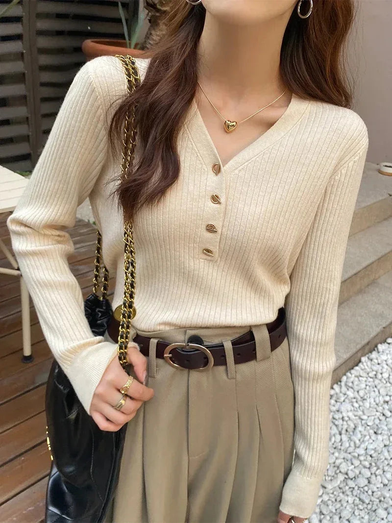 Knit Sweater – Button Front & Ribbed Hem For Warm Fit