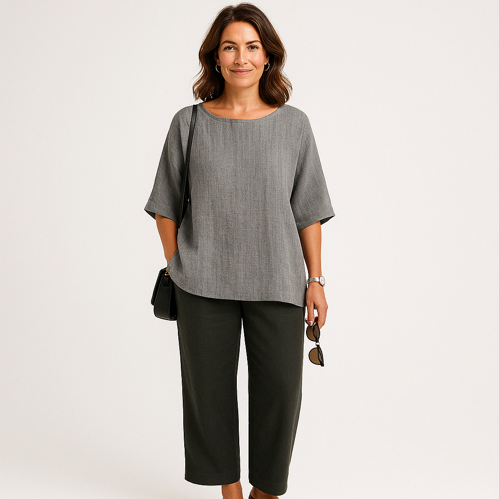 Top - Linen Blend 3/4 Sleeves & Relaxed Shape For Airflow